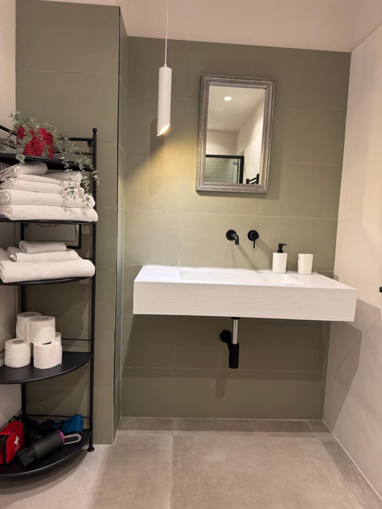 Art N Shelter Apartament Барі Екстер'єр фото